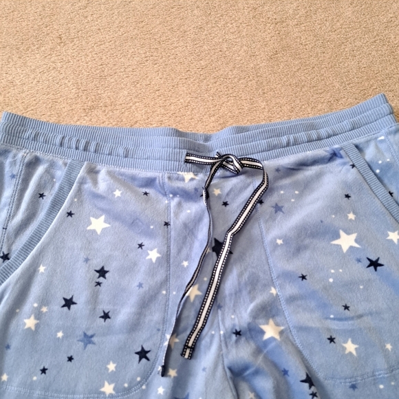 Nautica 2 Piece PJ Set Womens Medium Blue Stars Print Fleece Loungewear Set NWOT - Picture 11 of 16